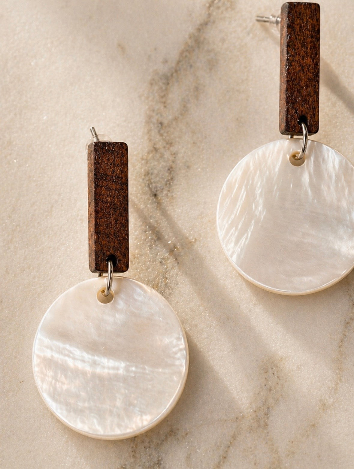 luna pearl earrings